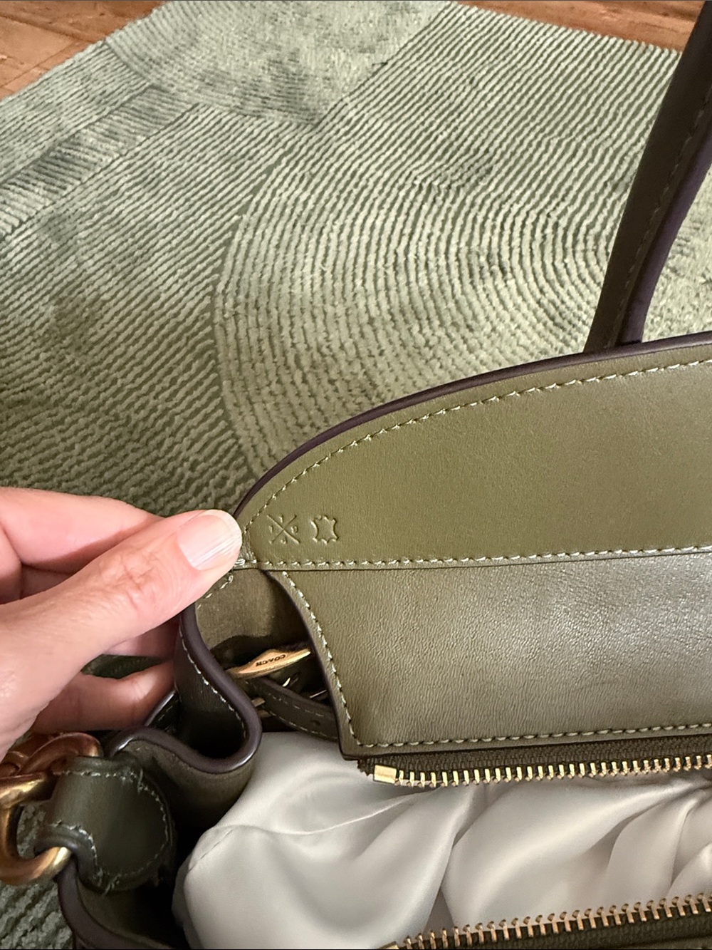 COACH Olive Green Soft Empire Carryall 40 - Picture 7 of 10